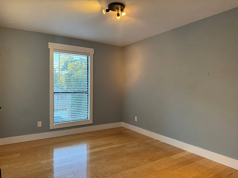 8 Shadywood Ct — Photo 14