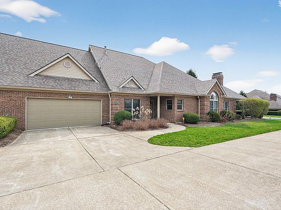 2nd image of 1429 Pine Needles Ln #403