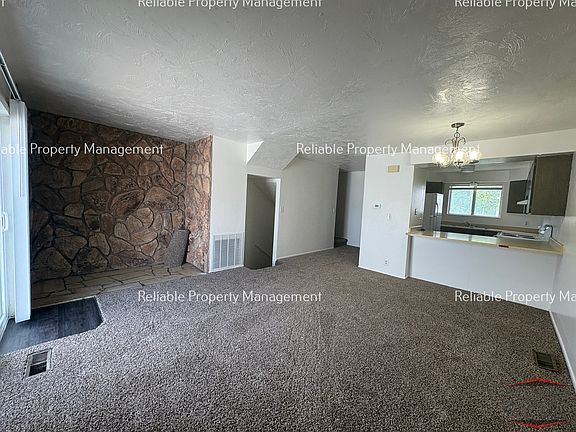 4th image of 1524 S Falcon Dr