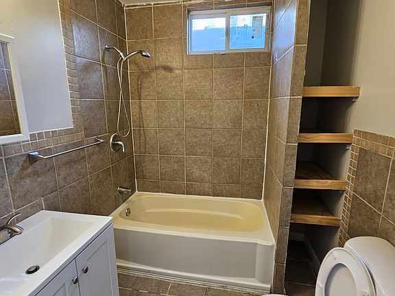 5th image of 4 Watson Ave #1L