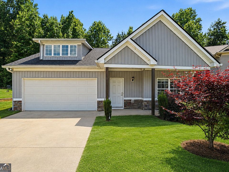 1st image of 785 Dawn Pl
