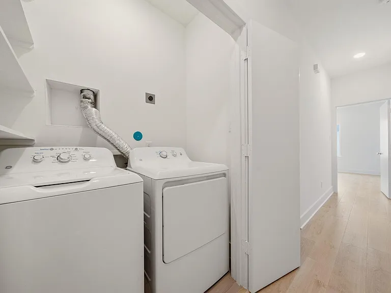 1512 Barbee St #B — Photo 22