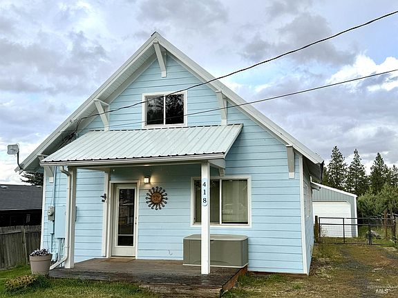 2nd image of 418 Mason Ave