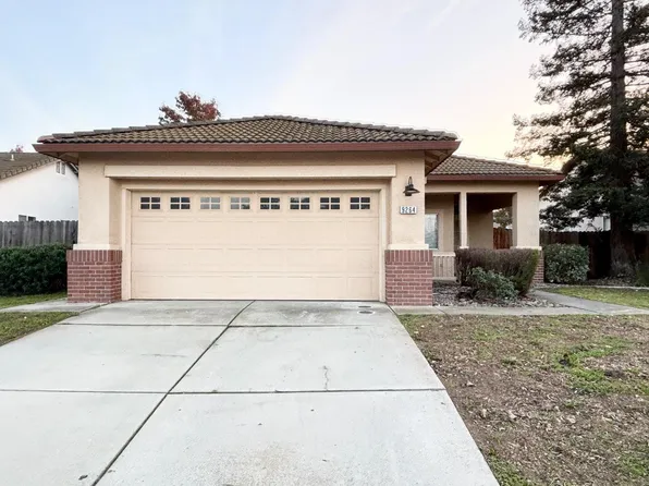 9264 Lucchesi Dr, Sacramento, CA 95829