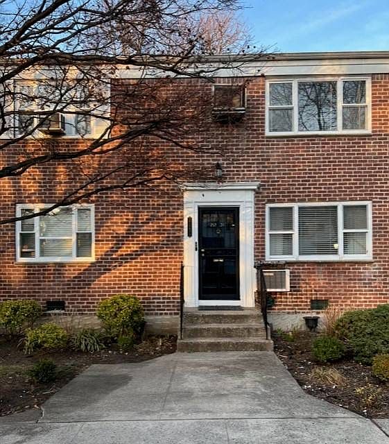 1st image of 212-34 16th Ave #134