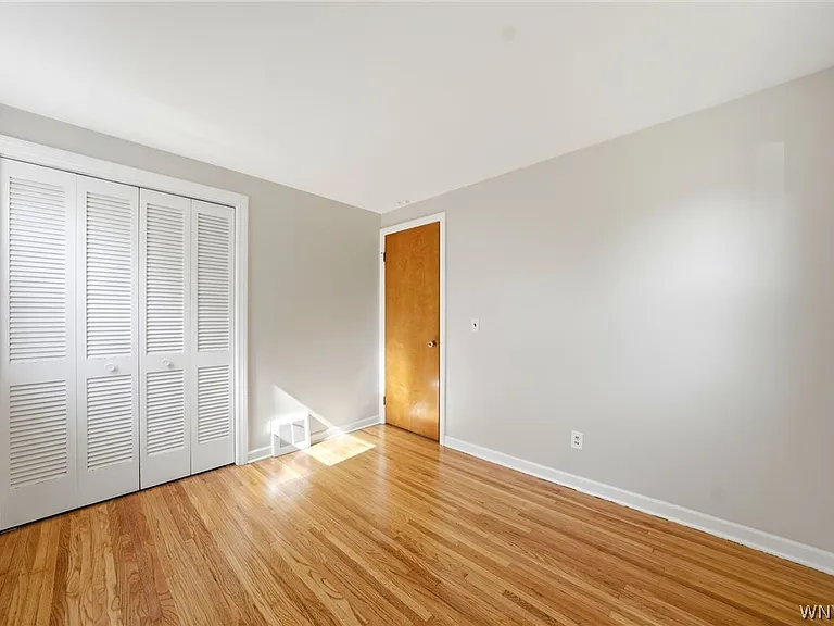 66 Cleveland Dr — Photo 21