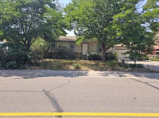 985 Oakwood Dr, Castle Rock, CO 80104