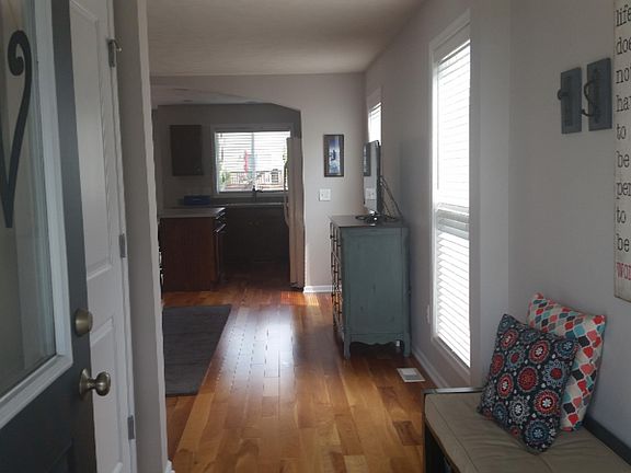 5th image of 7954 Brewerwoods Ct SE #11