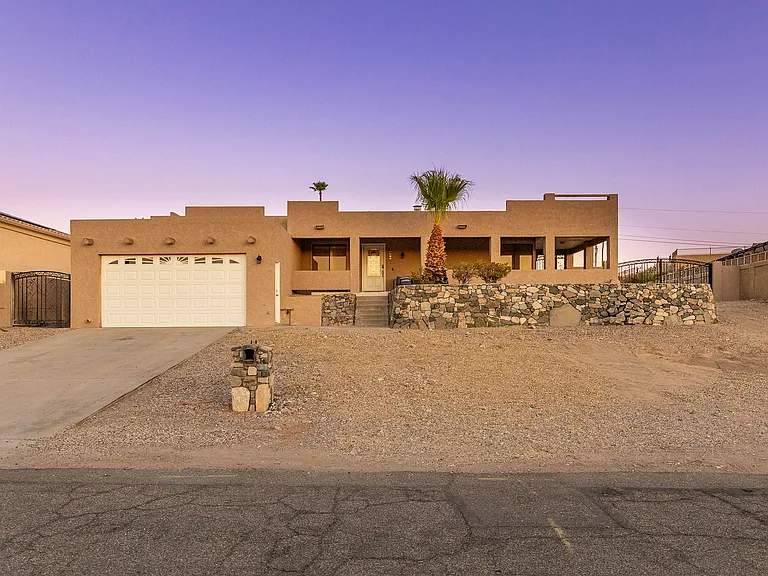 2270 Souchak Dr — Photo 9