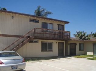 1045 N Vulcan Ave APT B, Encinitas, CA 92024