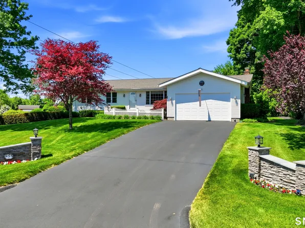 38 Northwest Drive, Somers, CT 06071