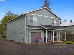 655/657 N Main Ave, Warrenton, OR