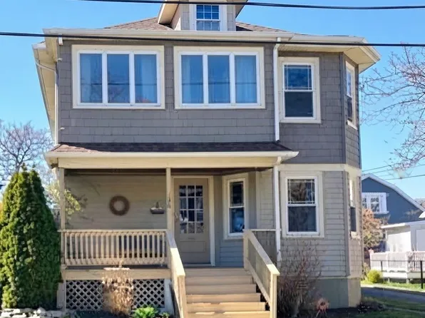 130 Davis St #1, Quincy, MA 02170