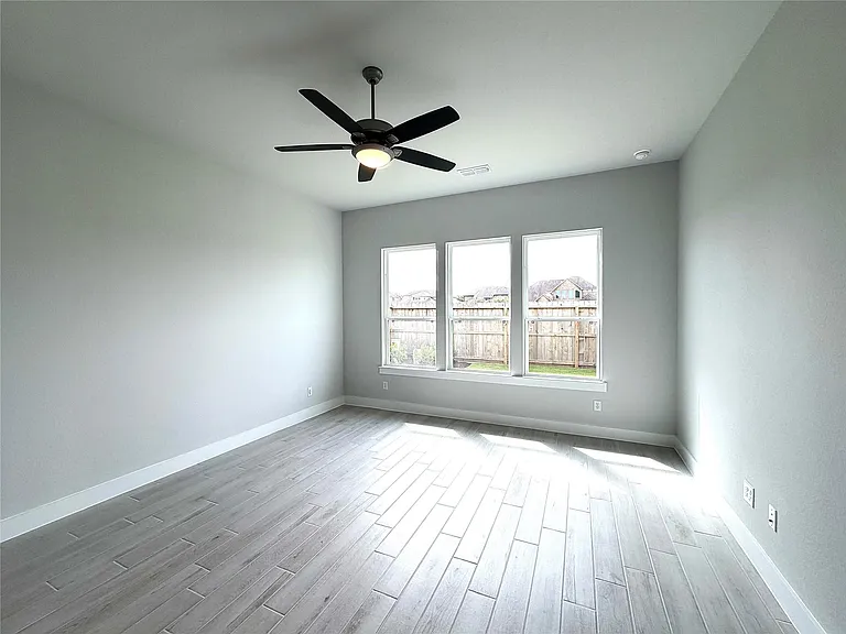 26127 Mossy Greens Dr — Photo 15