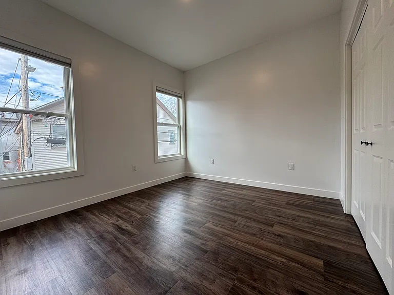 84 Main St #2 — Photo 8