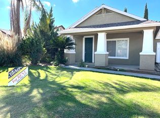 1447 Avenue E, Kingsburg, CA 93631