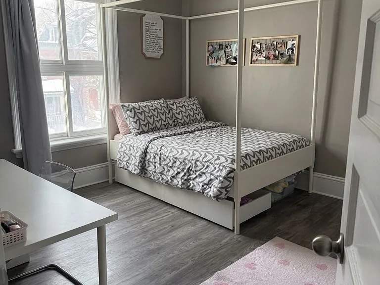 535 McLeod St #2 — Photo 6