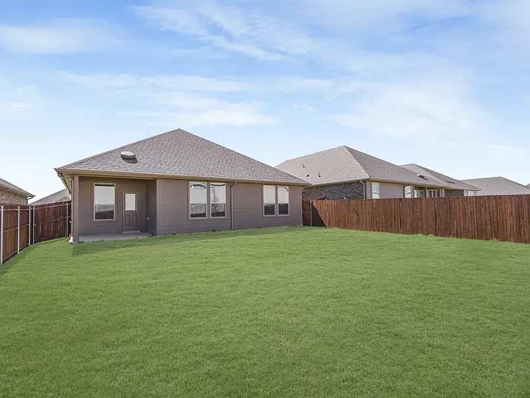 1208 Marsha Ln — Photo 17