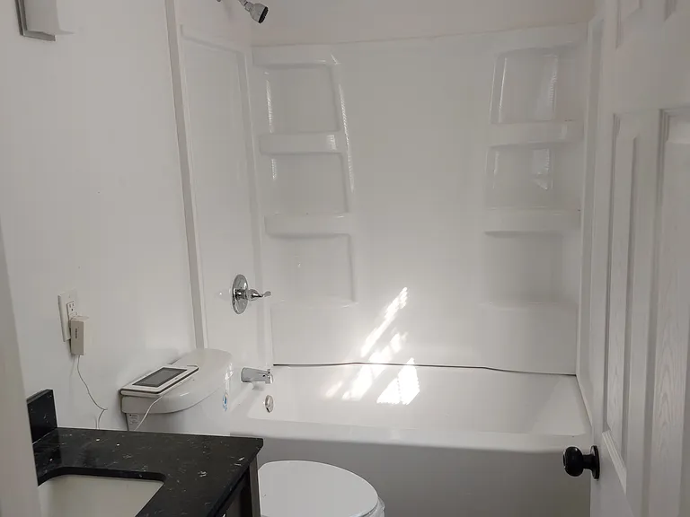 1512 Oak Grove Ave #2 — Photo 8