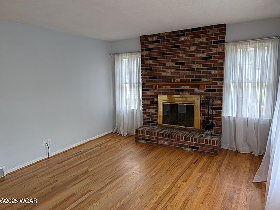4th image of 621 Fairfield Dr