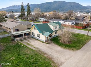 1021 N Florence Ave, Sandpoint, ID 83864
