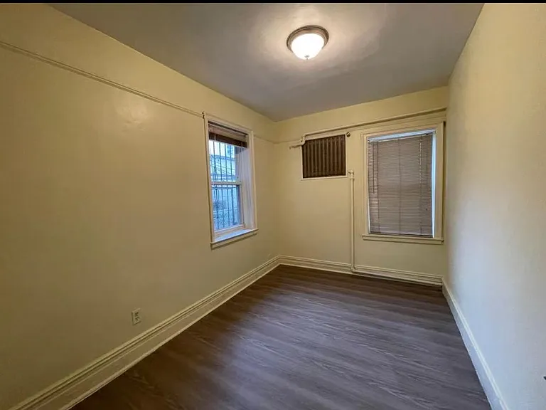 2107 Continental Ave #1B — Photo 9