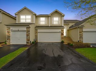 1913 Misty Ridge Ln, Aurora, IL 60503