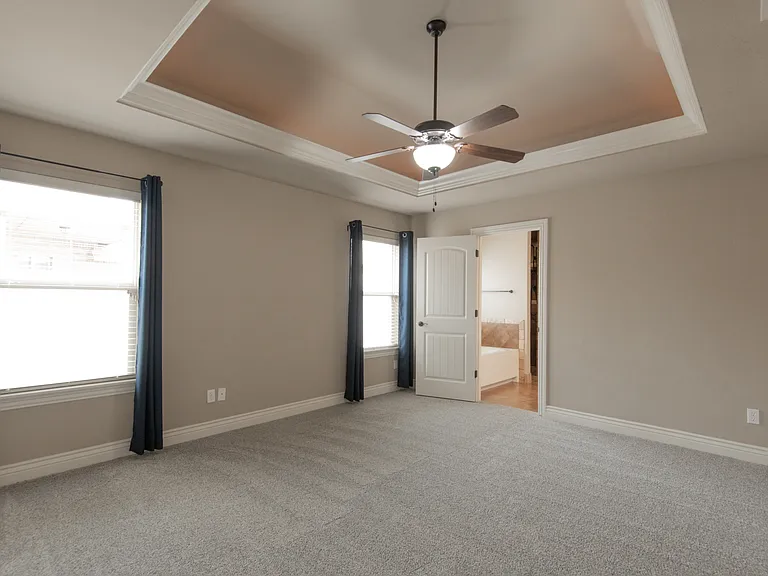 2124 Newbrook Dr — Photo 12