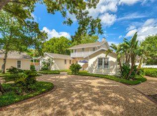 1595 Bay Point Dr, Sarasota, FL 34236