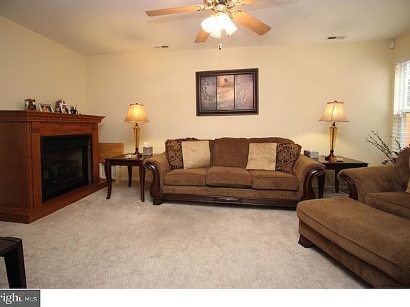 5th image of 248 Birch Hollow Dr