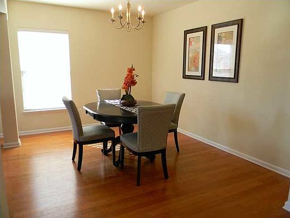 4th image of 5018 Wilverine Dr