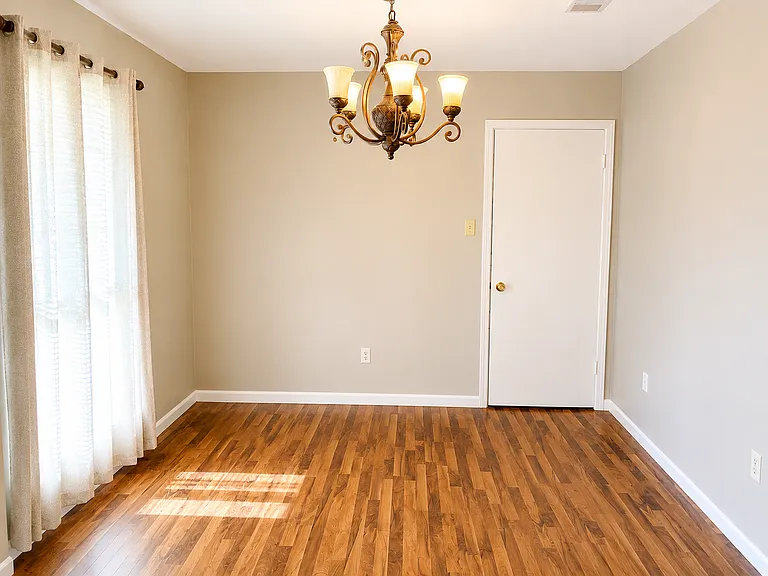 2167 Elkwood Dr — Photo 8