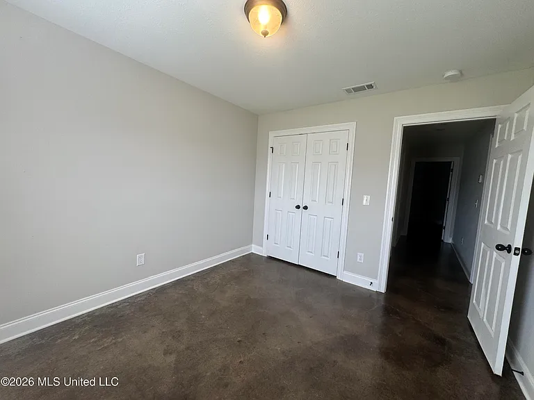 102 Rotherfield Pl — Photo 14