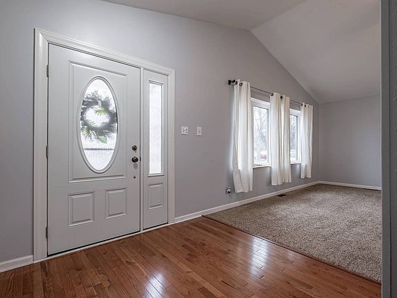 3rd image of 19738 S Edinburgh Ln