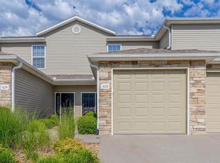 1632 SW Madison St, Lees Summit, MO 64081