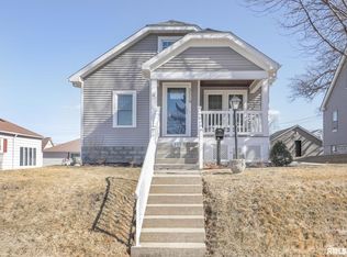2119 N Howell St, Davenport, IA