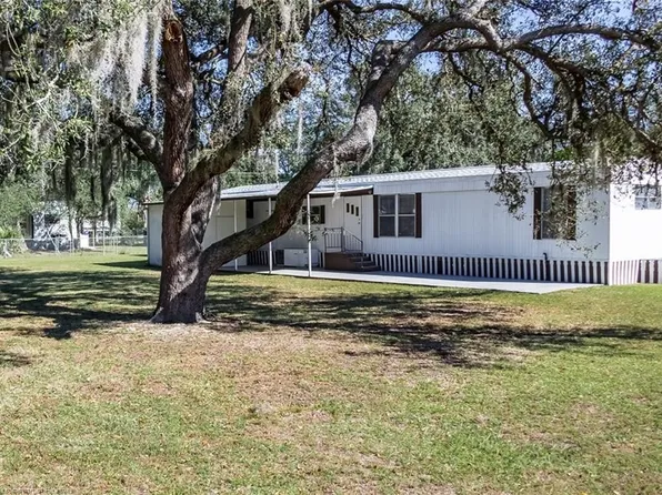 5230 Roanoke St, Sebring, FL 33876
