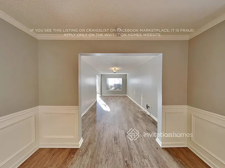 6950 Foxmoor Way — Photo 5
