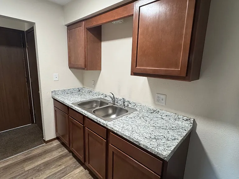 Mill Street Sylvania Apartments — Photo 13