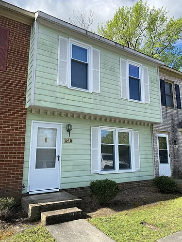 114 B Concord Dr #1 Photo 1