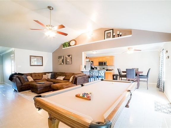 4th image of 330 Flying Bridge Dr