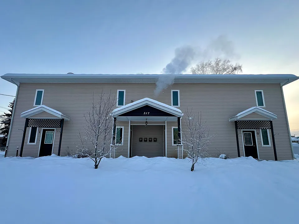 317 4th Ave