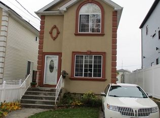 238 Harbor Rd, Staten Island, NY 10303