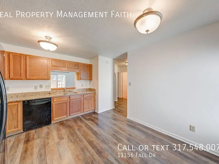 11156 Fall Dr — Photo 8