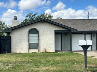 116 Catherine St #A, Del Rio, TX 78840