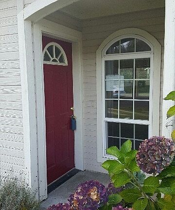 2nd image of 1513 Glenn Ct