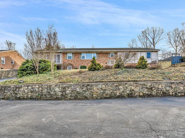 1624 Blair Rd SW, Roanoke, VA 24015