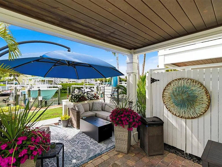 4751 Coquina Key Dr SE — Photo 38