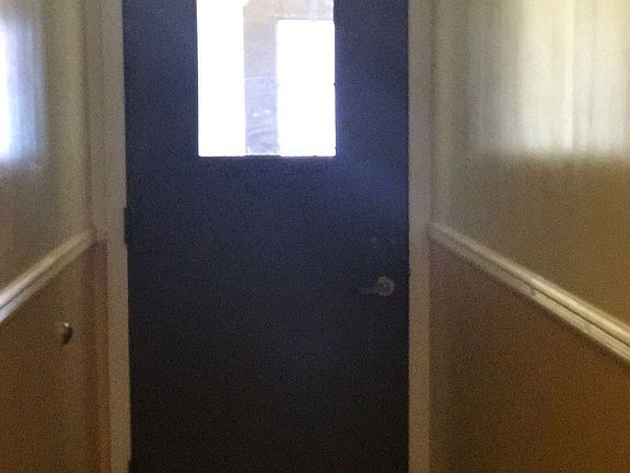 3rd image of 1258 Fteley Ave