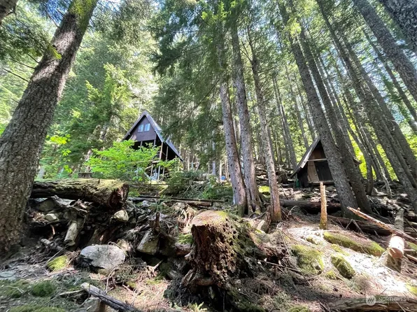 1 Mine to Market Road, Granite Falls, WA 98252